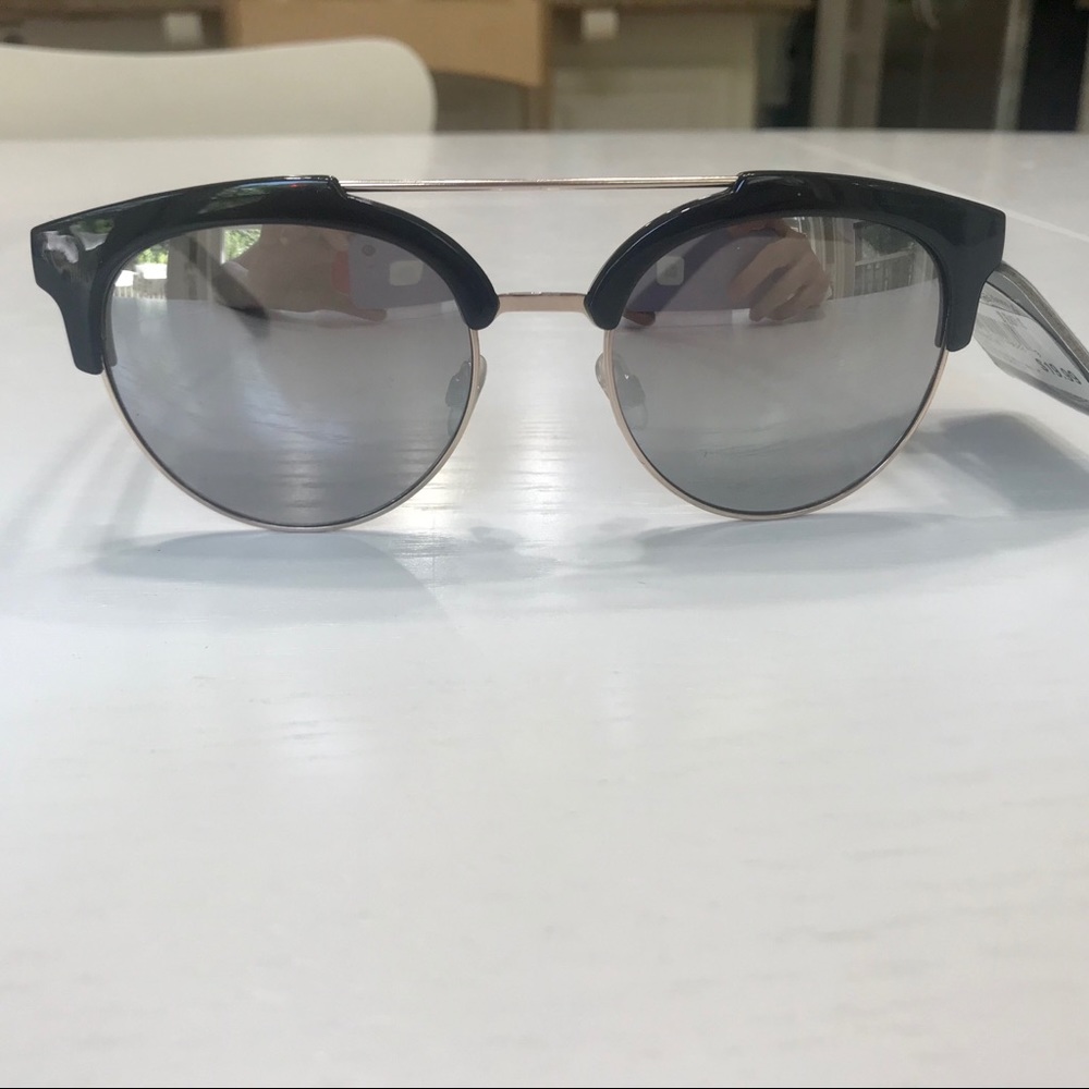 NWT Foster Grant MAXBLOCK sunglasses